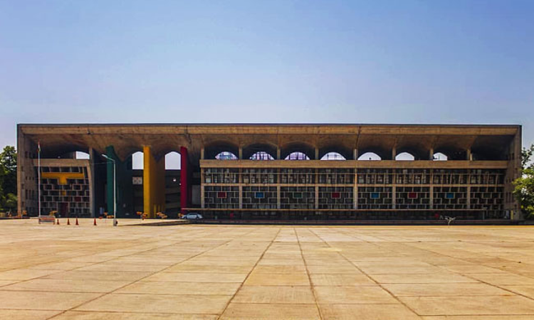 Lok Adalats In Punjab, Haryana & U.T. Chandigarh Directed To Pass Awards In Compliance With Regulation 17 Of NALSA Regulations