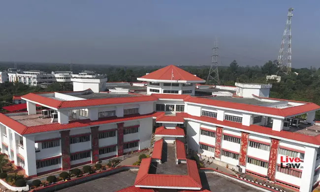 Can’t Use Article 226 As An Arm Twisting Technique, It Is Abuse Of The Process Of Law: Tripura High Court Can’t Use Article 226 As An Arm Twisting Technique, It Is Abuse Of The Process Of Law: Tripura High Court