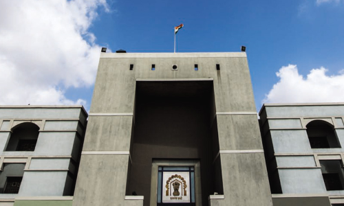 Gujarat High Court, Section 10(3)(c) of the Passports Act 1967, Section 10(3)(h) of the Passports Act 1967, Justice A. S. Supehia, No Material, Suggest, Involvement, Anti-National Activity, Quashes Passport, Impounding Order,