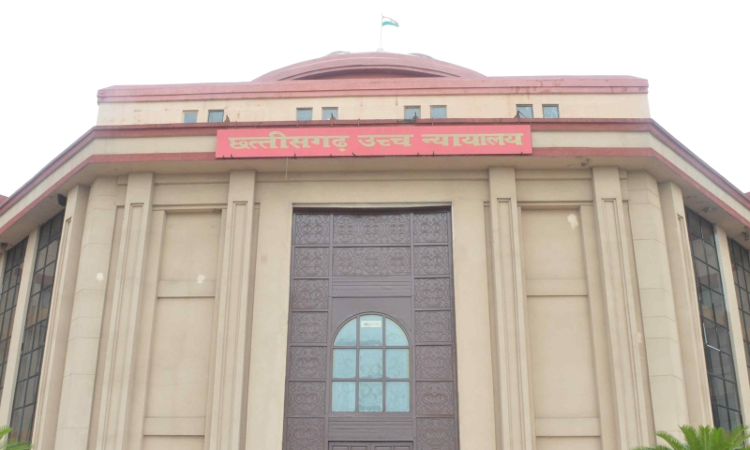 Chhattisgarh High Court, FIR, 154 (1) CRPC, 154 (3) CRPC, 156 (3) CRPC, SEPARATE APPLICATION, Justice Sanjay K. Agrawal and Justice Rakesh Mohan Pandey, Babu Venkatesh and others v. State of Karnataka and another 2022 LiveLaw (SC) 181, Vikram Johar v. State of Uttar Pradesh, Sakiri Vasu v. State of Uttar Pradesh and others, Priyanka Srivastava and another v. State of Uttar Pradesh and others