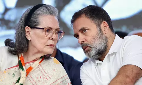 Delhi Court Issues Notice To Sonia Gandhi, Rahul Gandhi In National Herald Money Laundering Case