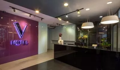 Pre-CIRP Tax Claims Extinguished After Plan Approval, Bombay High Court Quashes Tax Notices To V Hotels