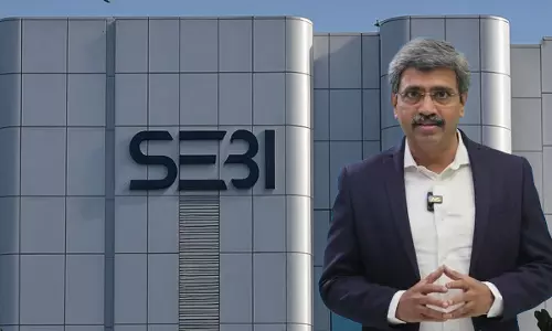 SEBI Cracks Down On Finfluencer Avadhut Sathe, Impounds ₹546 Crore For Providing Unregistered Investment Advice